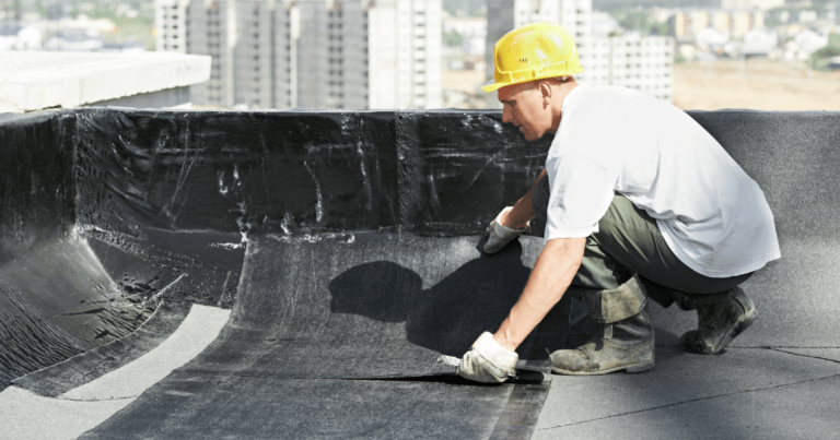 Flat Roofing for Commercial Buildings in Syracuse, NY: Pros, Cons & Tips